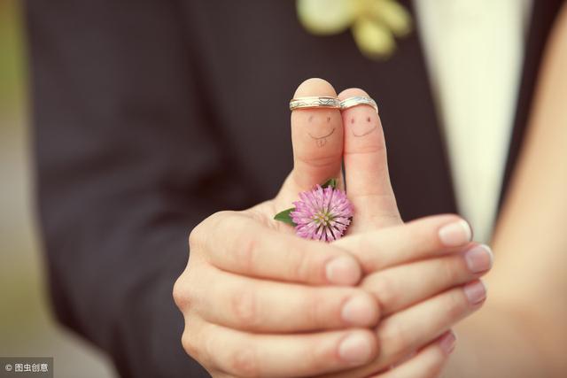 适合热恋期求婚时说的14句深情告白，简短易记值得收藏
